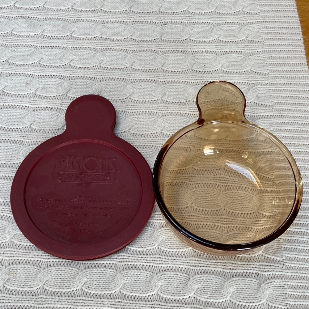 Vtg Corning Visions Heat ‘n’ Serve amber “grab it” bowl/dish/storage Maroon Lid